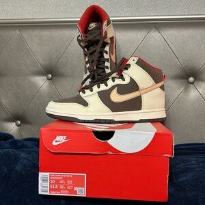 The Nike Dunk High